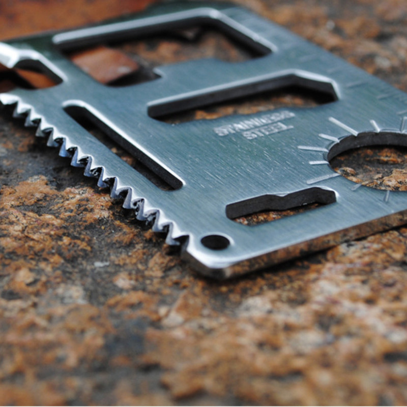 Pocket Tool Credit Card 11 In  - Hunting Outdoors Card のレビューと価格
