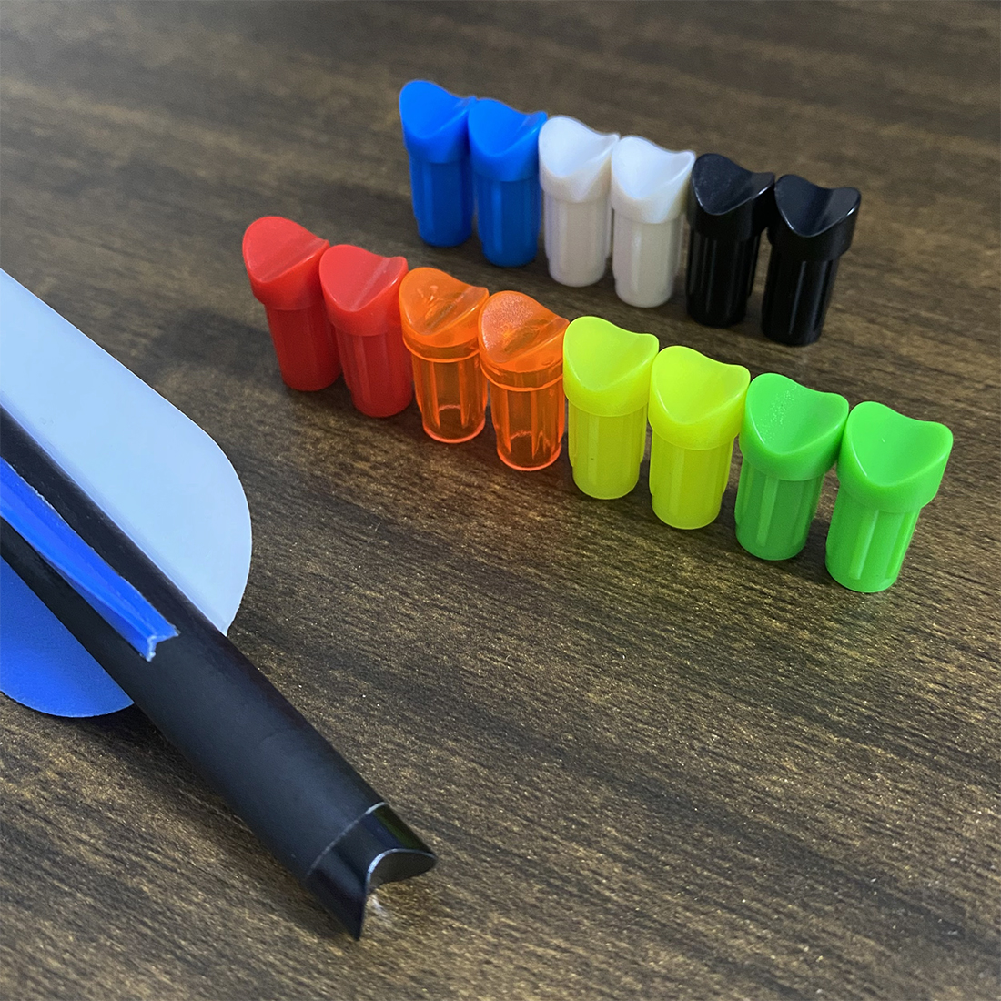 50Pcs Premium Half-moon Intern - Arrow Carbon Shaft のレビューと価格